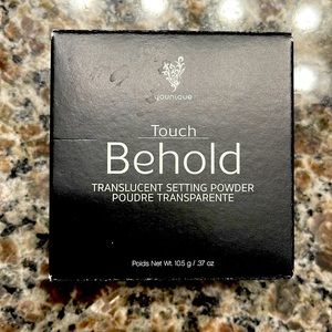 Younique Touch Behold setting powder